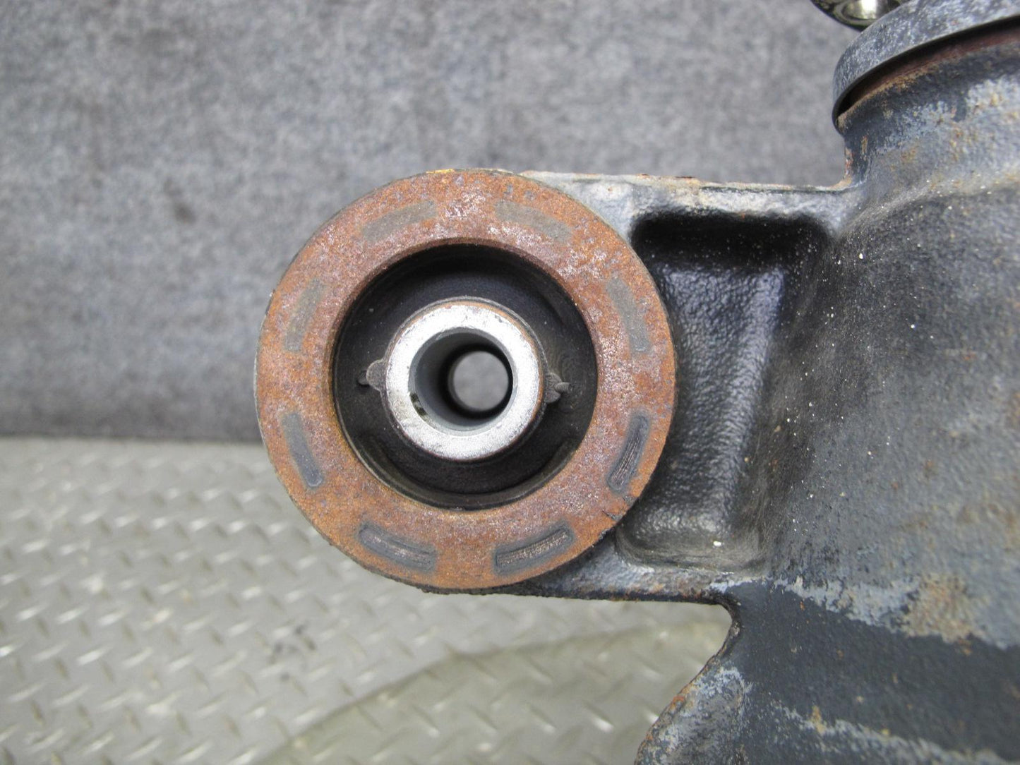 06-15 Lexus IS250 RWD A/T Rear Differential Carrier 3.909 Ratio 128K Miles OEM