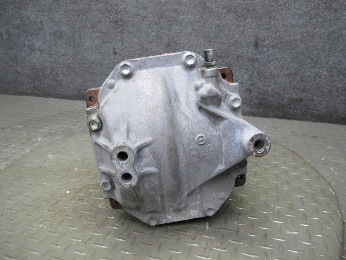 06-15 Lexus IS250 RWD A/T Rear Differential Carrier 3.909 Ratio 128K Miles OEM