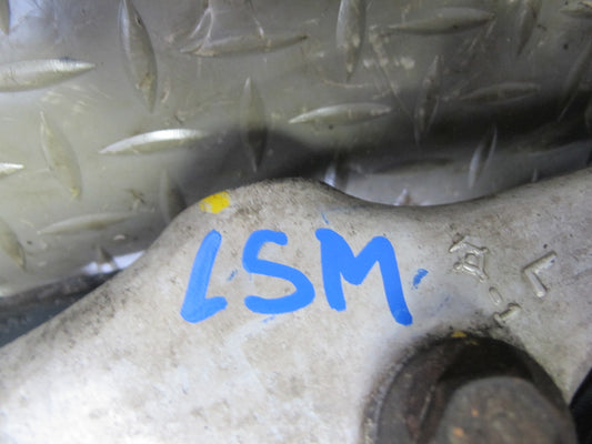 01-06 Lexus UCF30L LS430 RWD Front Left Spindle Knuckle Wheel Hub Bearing OEM