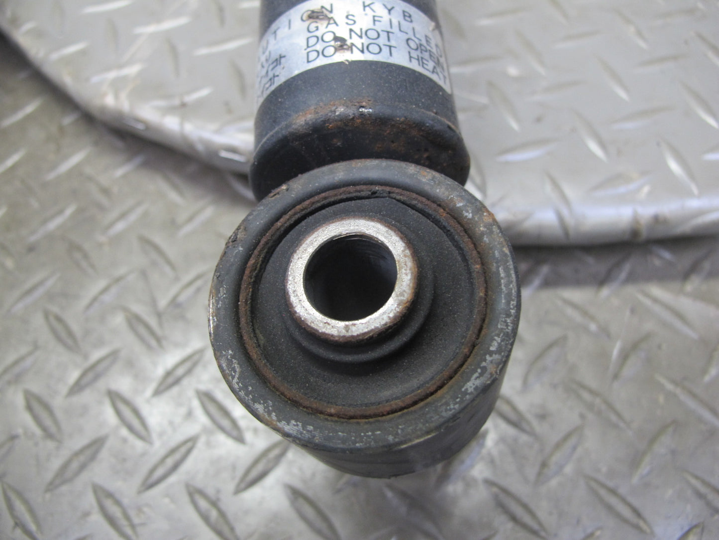 04-06 Lexus UCF30L LS430 Set of 2 Front Left Right Strut Shock Absorber 116K OEM