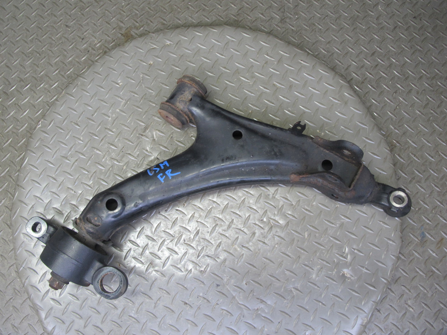 01-06 Lexus UCF30L LS430 RWD Front Right Suspension Lower Control Arm OEM