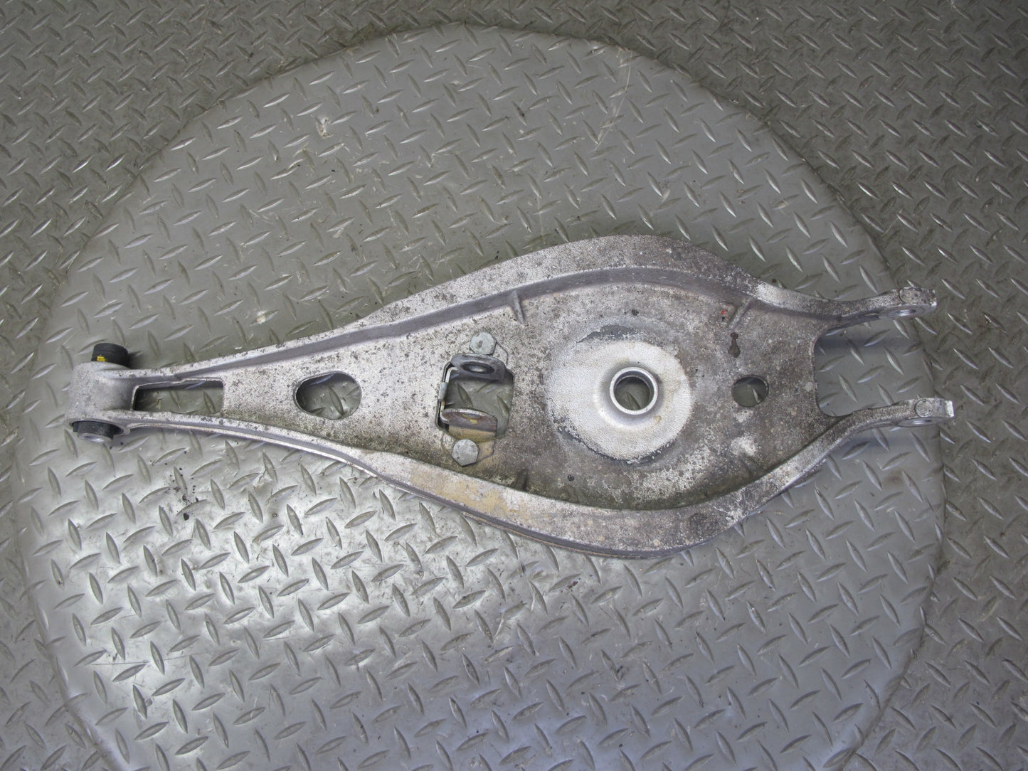 2001-2006 BMW E46 M3 3-SERIES Rear Left Side Upper & Lower Control Arm Set