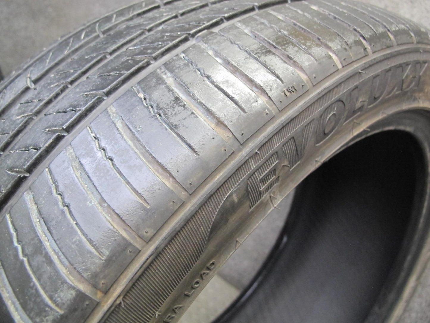 Set of 2 Evoluxx Capricorn UHP ALL Season Tire 245/40 R18 97W 2522 6/32 Tread