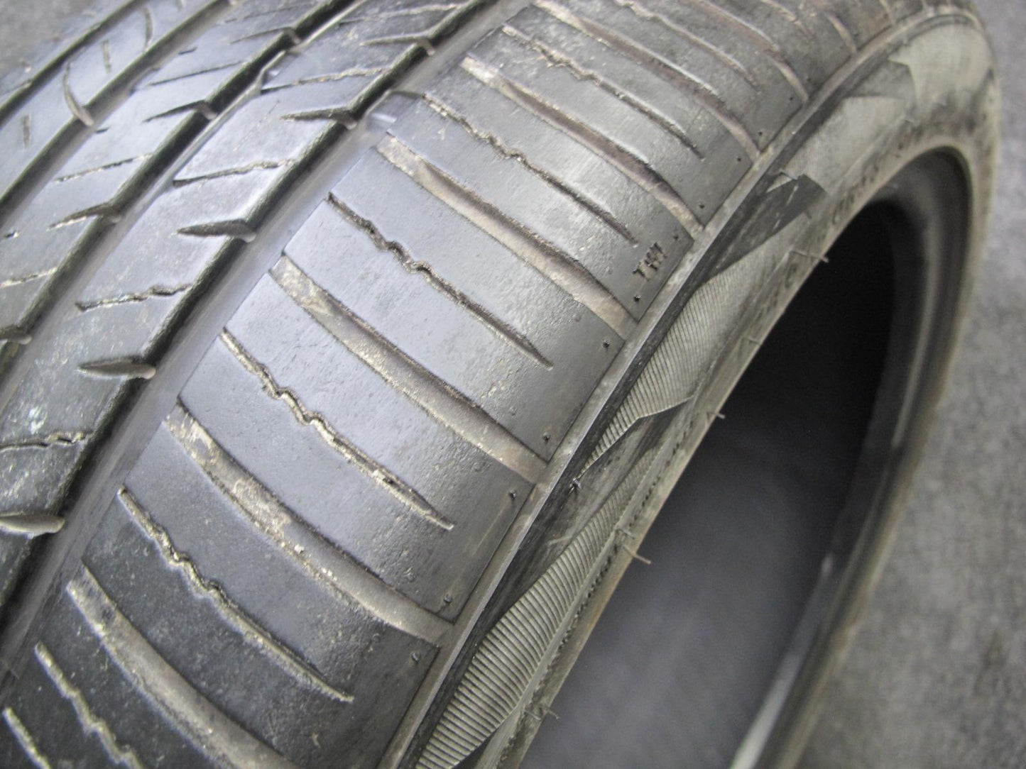 Set of 2 Evoluxx Capricorn UHP ALL Season Tire 245/40 R18 97W 2522 6/32 Tread