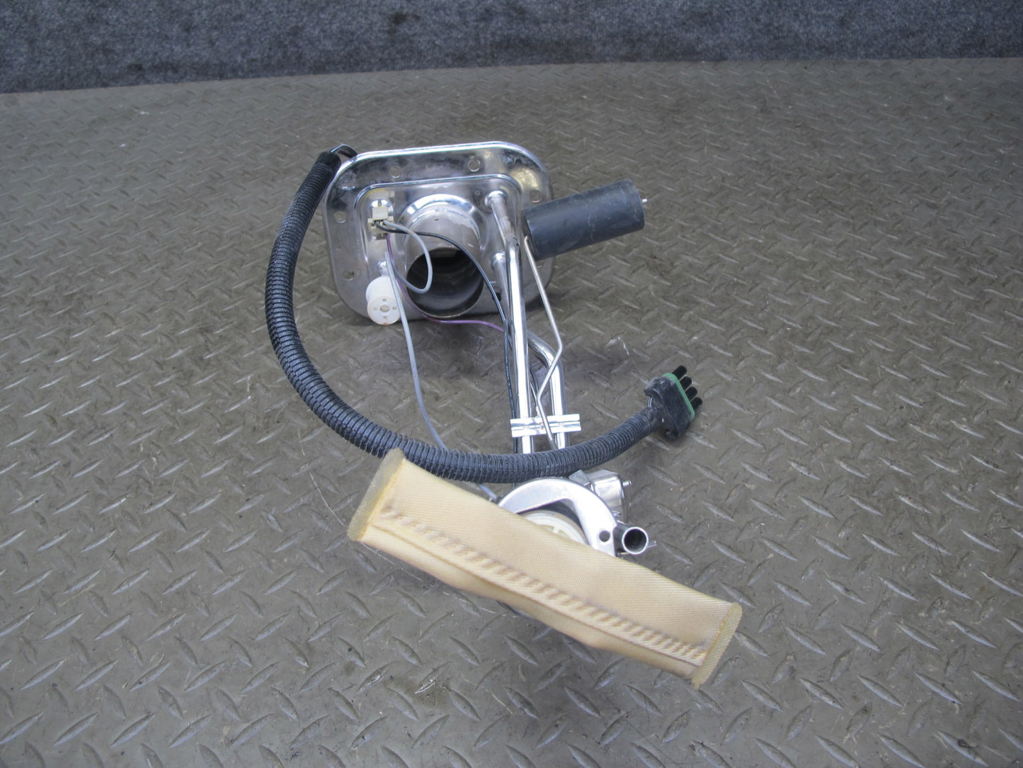 89-96 Chevrolet Corvette C4 Fuel Pump Level Sensor Sending Unit OEM