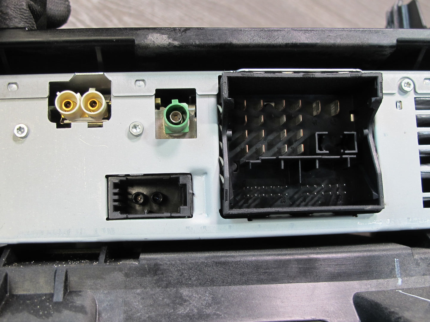2013 Audi A4 S4 Rear Trunk Satellite Radio Receiver Module w Mount Bracket OEM