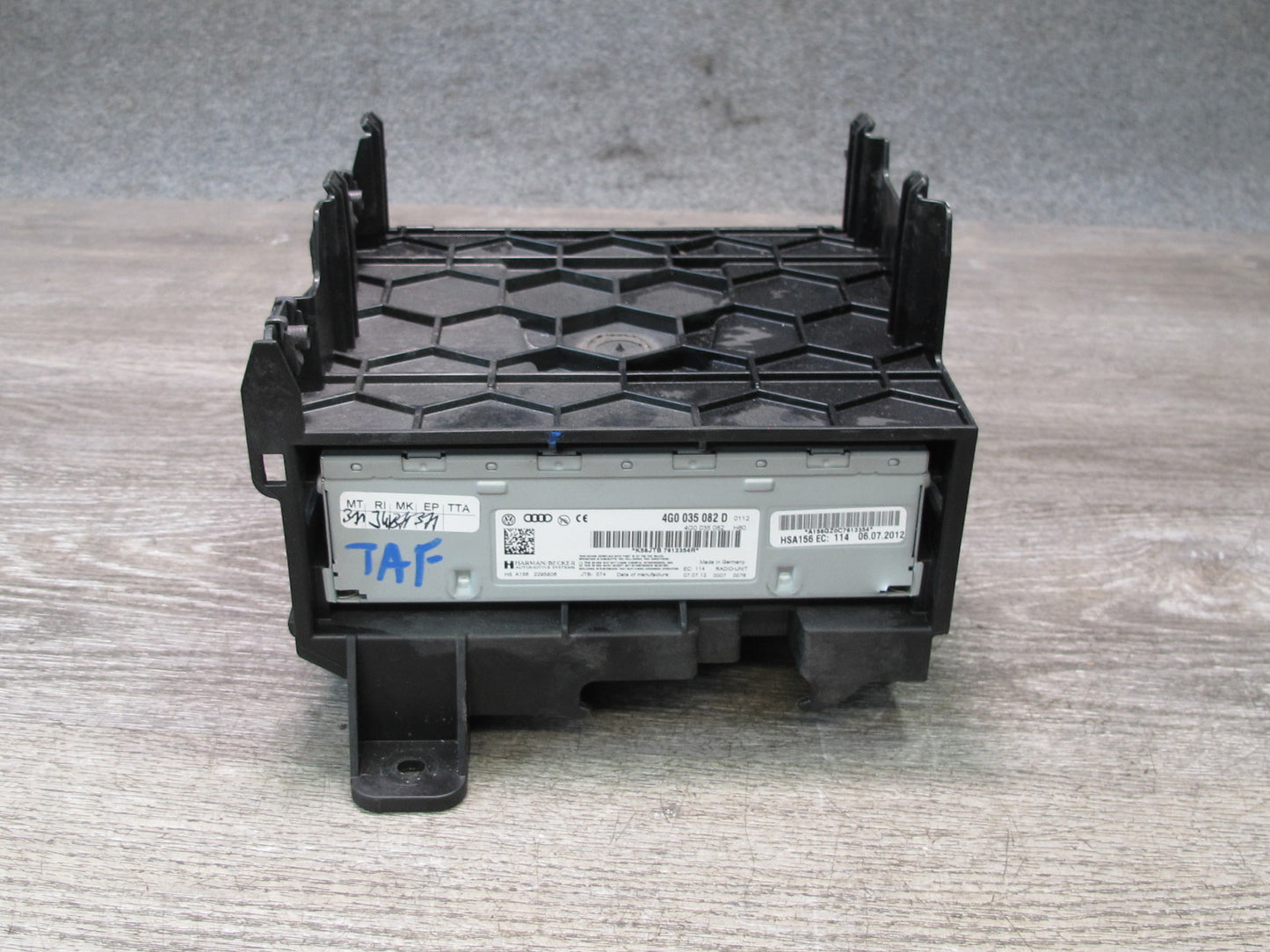 2013 Audi A4 S4 Rear Trunk Satellite Radio Receiver Module w Mount Bracket OEM