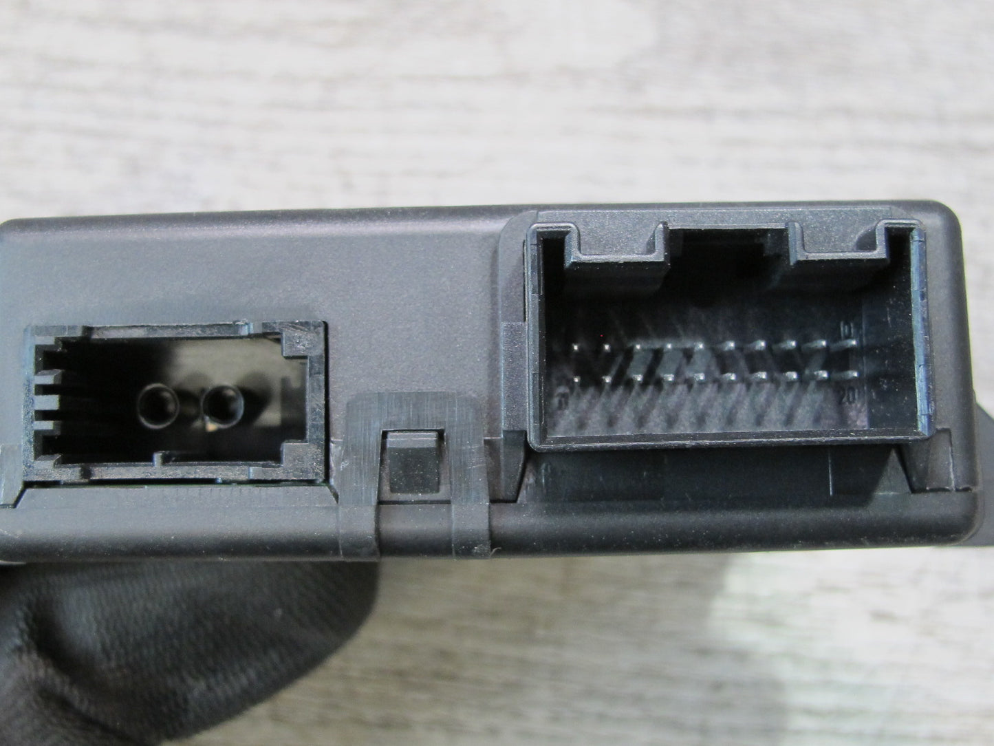 13-16 Audi A4 S4 B8 Can-bus Gateway Control Module Unit 8R0907468J OEM