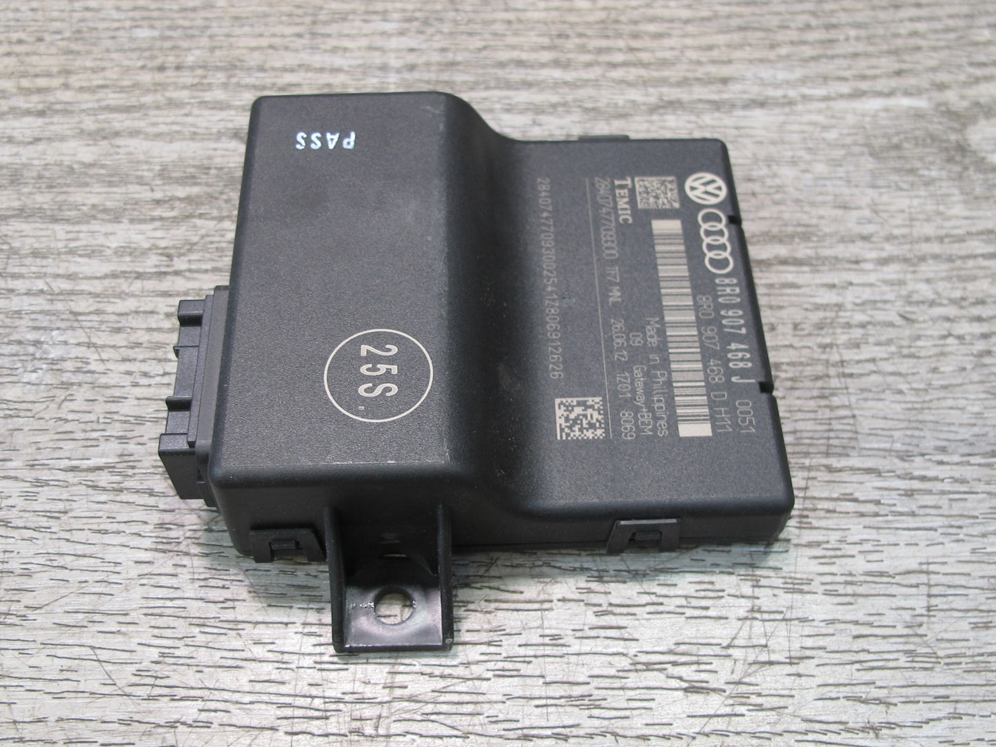 13-16 Audi A4 S4 B8 Can-bus Gateway Control Module Unit 8R0907468J OEM