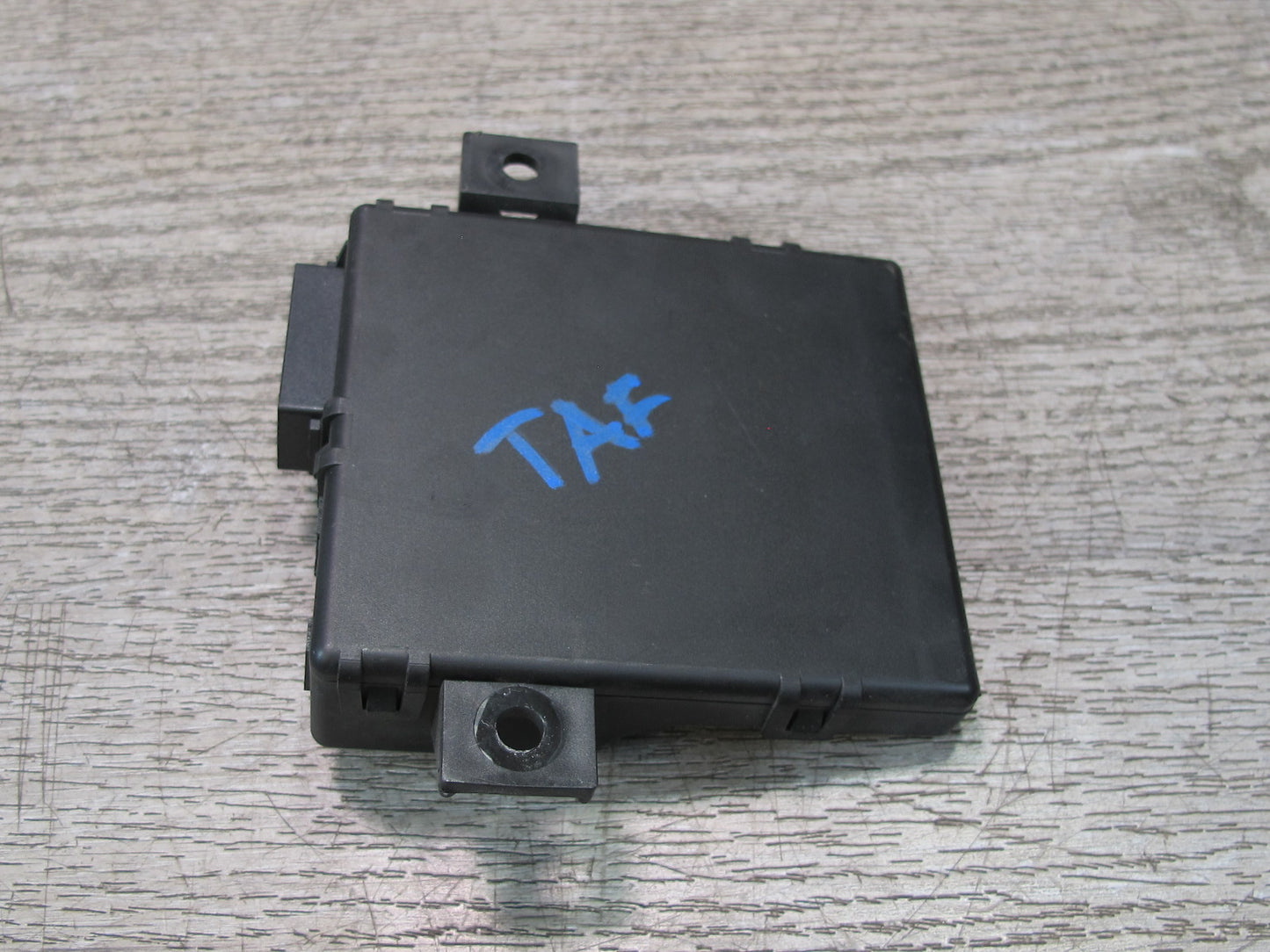 13-16 Audi A4 S4 B8 Can-bus Gateway Control Module Unit 8R0907468J OEM