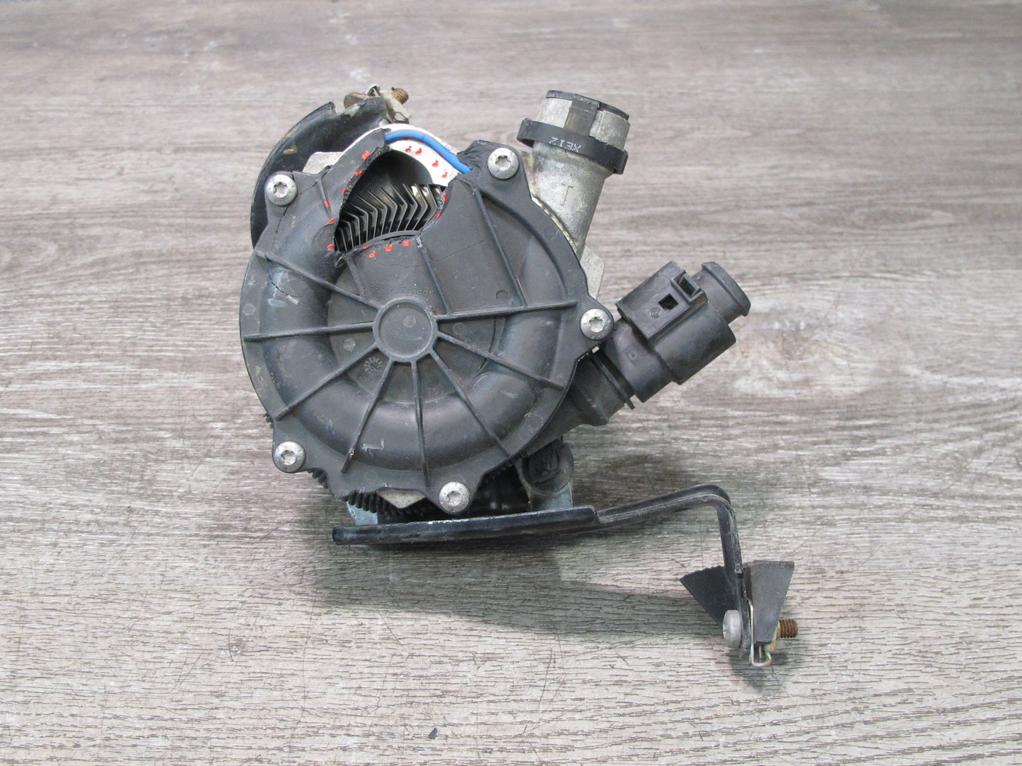 13-16 Audi S5 S4 B8 Secondary Air Injection Smog Pump OEM