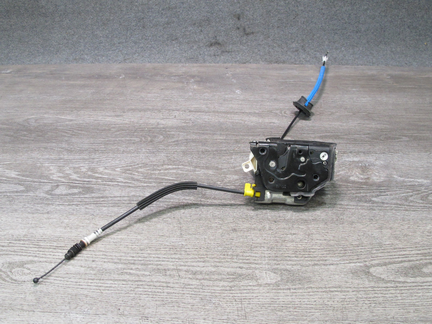 10-16 Audi S5 A4 S4 Front Right Passenger Door Lock Latch Actuator 8J1837016 OEM