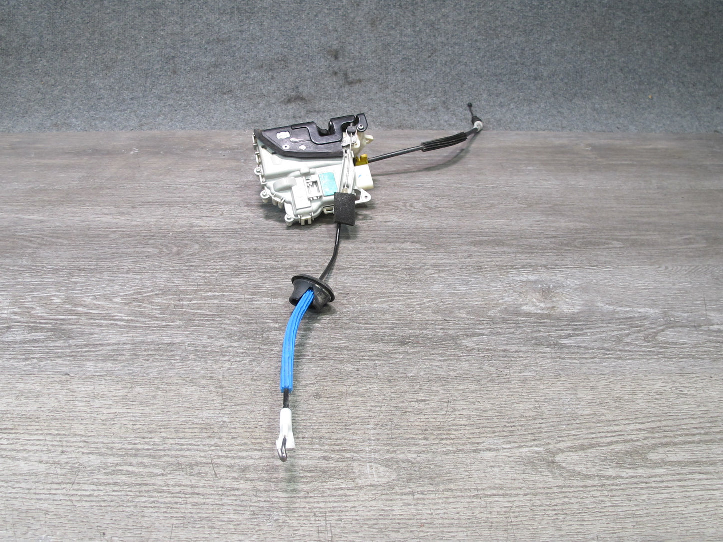10-16 Audi S5 A4 S4 Front Right Passenger Door Lock Latch Actuator 8J1837016 OEM