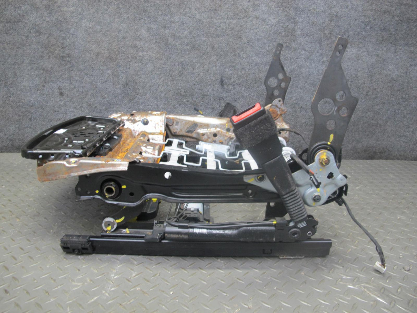 12-18 BMW F30 328i 335i Front Right Seat Lower Frame Track Rail  w Motors OEM