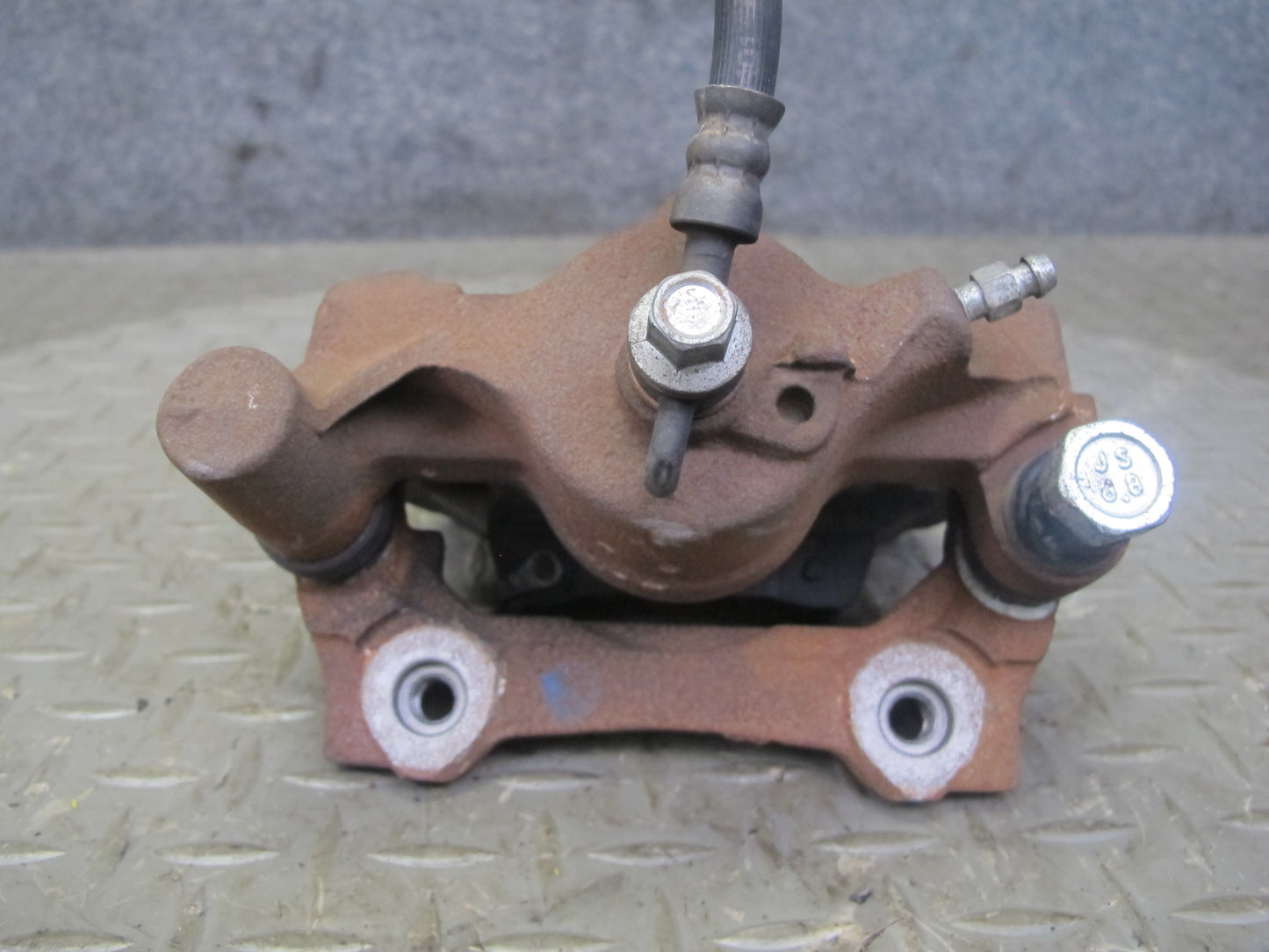 10-15 Lexus GSE20L IS250 RWD Convert Rear Left & Right Brake Caliper Set OEM