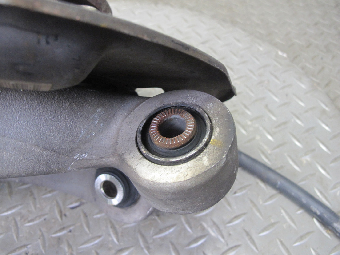 06-13 Lexus GSE20L IS250 RWD Rear Left Spindle Knuckle Wheel Hub Bearing OEM