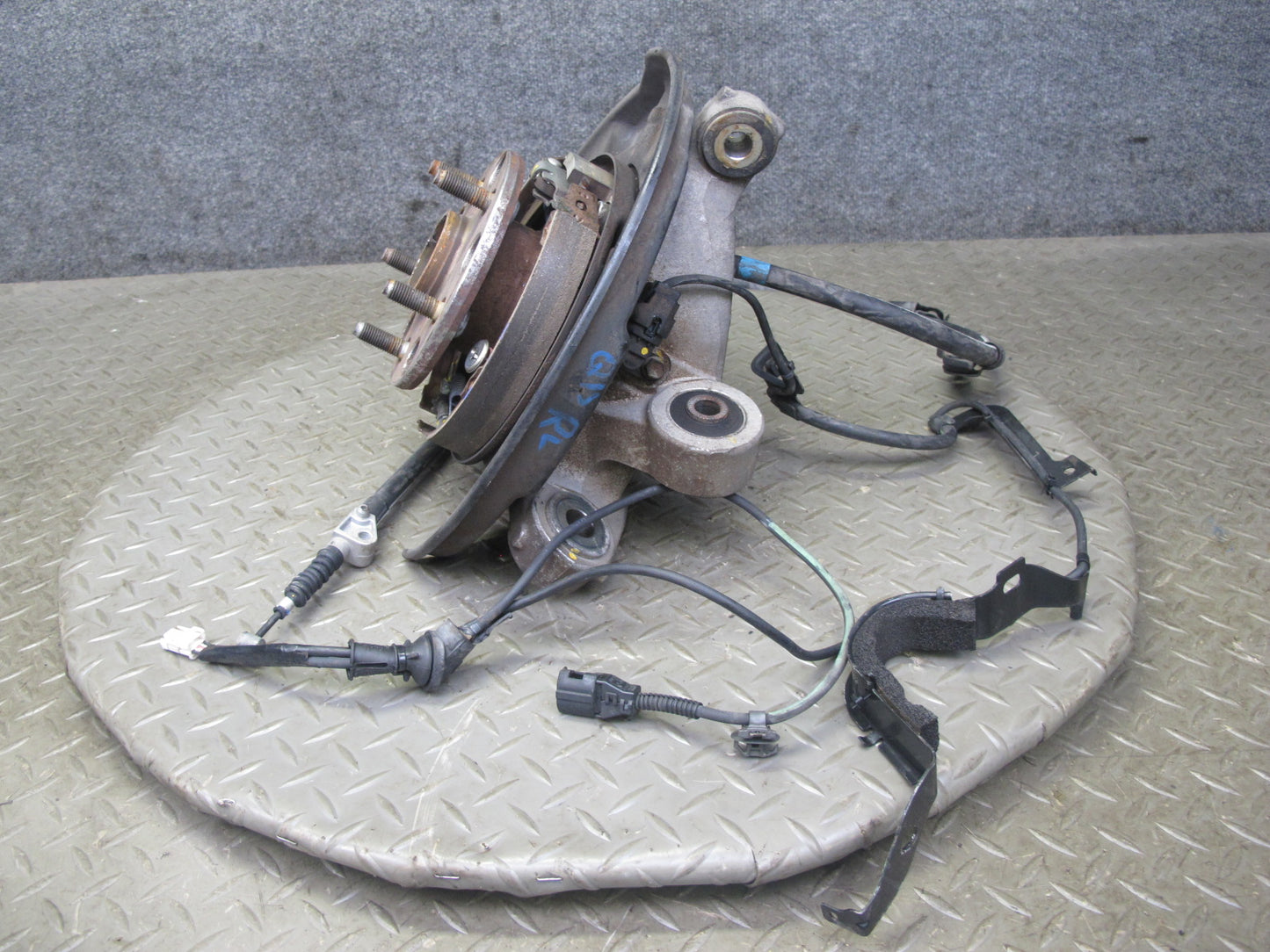 06-14 Lexus GSE20L IS250 RWD Rear Left Spindle Knuckle Wheel Hub Bearing OEM