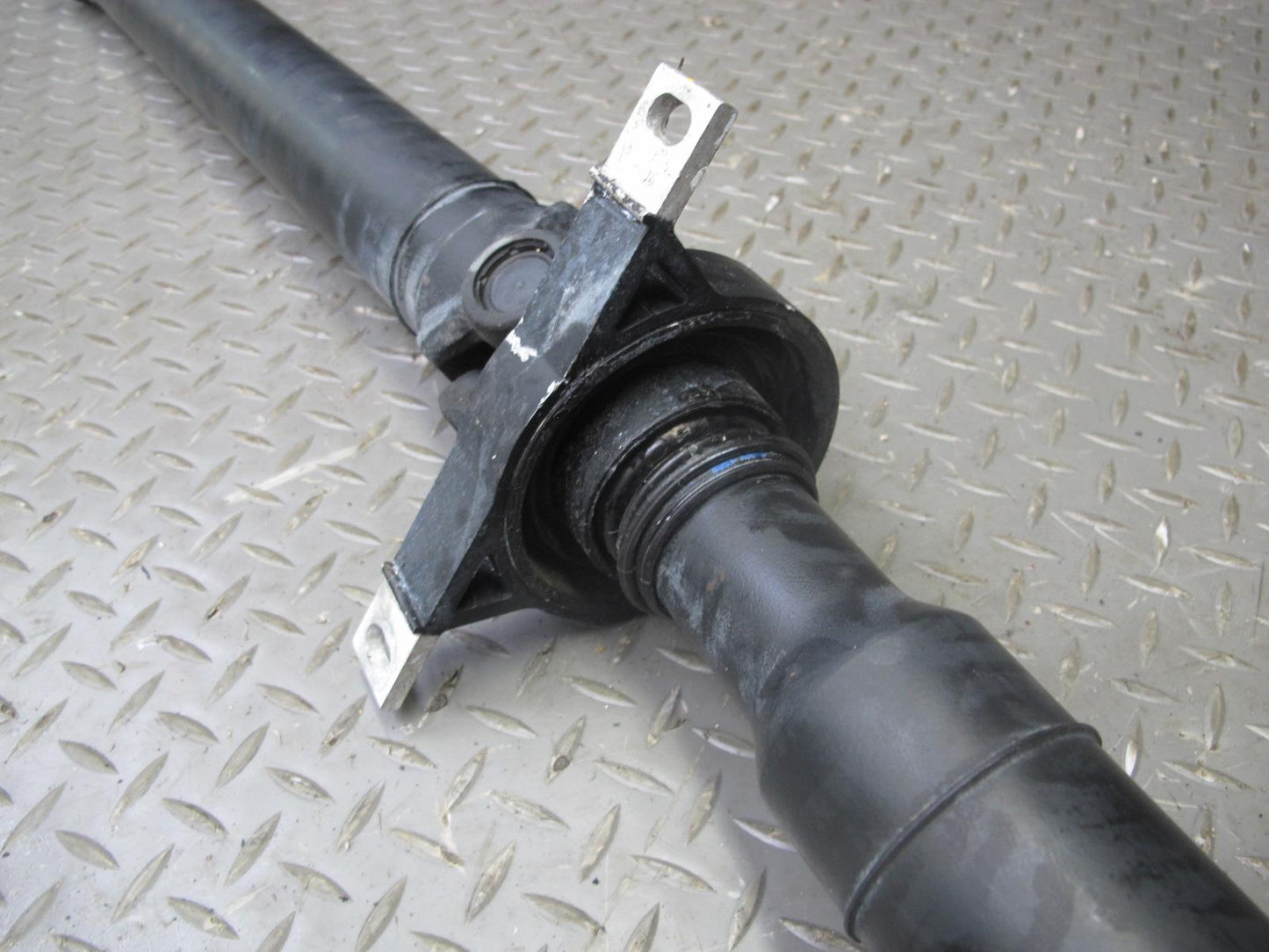 09-12 BMW E89 Z4 35i DCT Rear Drive Shaft Driveshaft 105K Miles 7572935 OEM