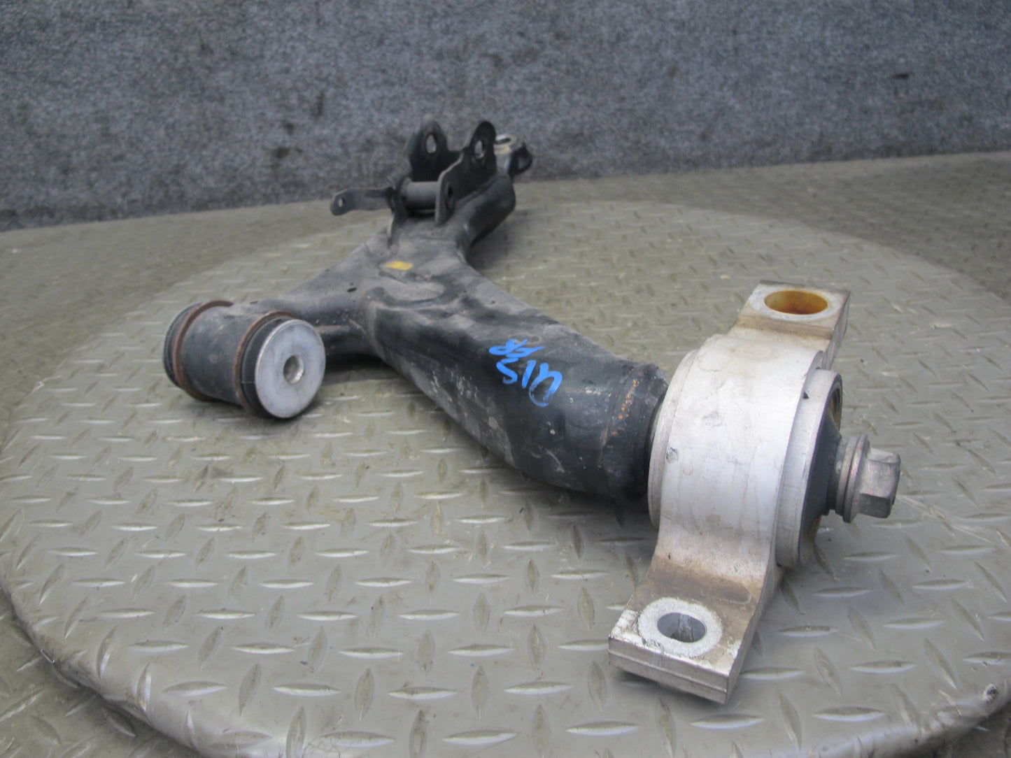 10-15 Lexus IS350 IS250 Convert Front Right Upper & Lower Control Arm Set OEM