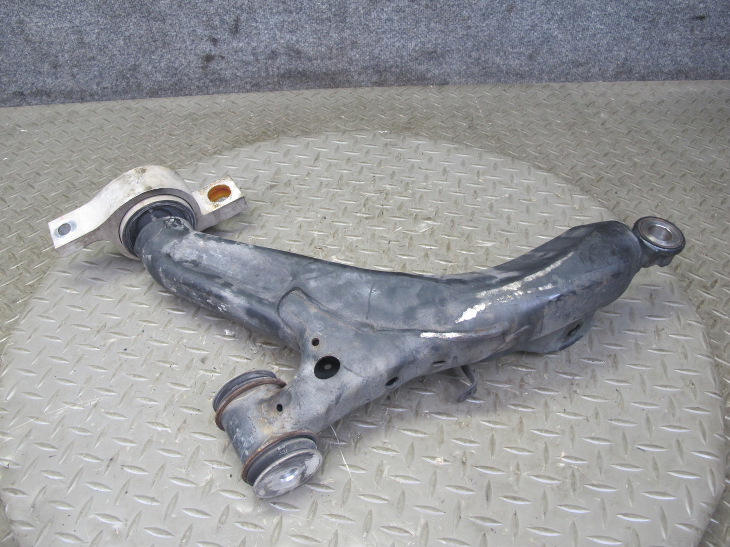 10-15 Lexus IS350 IS250 Convert Front Right Upper & Lower Control Arm Set OEM