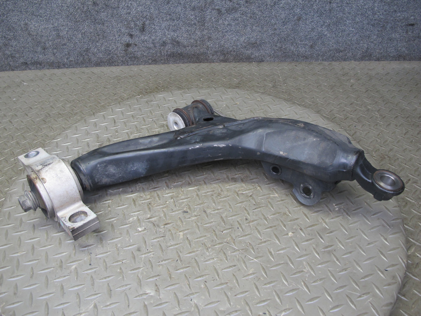 10-15 Lexus IS350 IS250 Convertible Front Left Upper & Lower Control Arm Set OEM