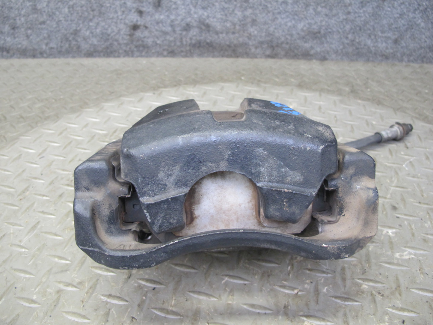 09-15 Lexus GSE20L IS250 RWD Set of 2 Front Left & Right Brake Caliper OEM
