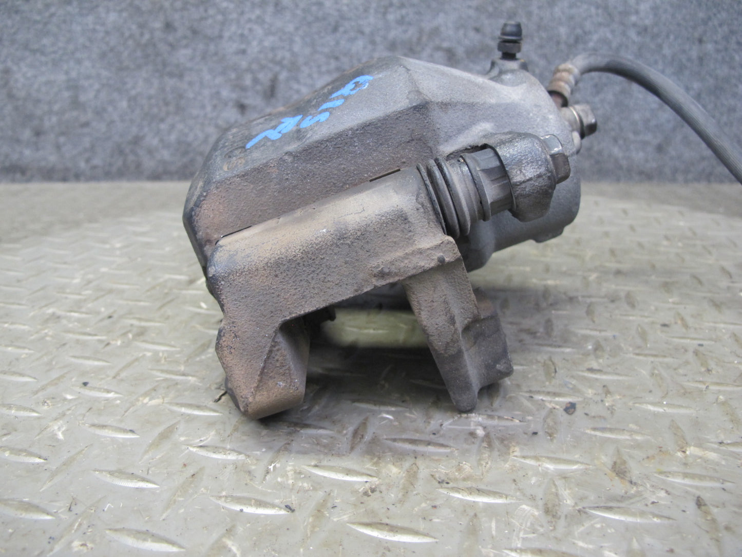 09-15 Lexus GSE20L IS250 RWD Set of 2 Front Left & Right Brake Caliper OEM