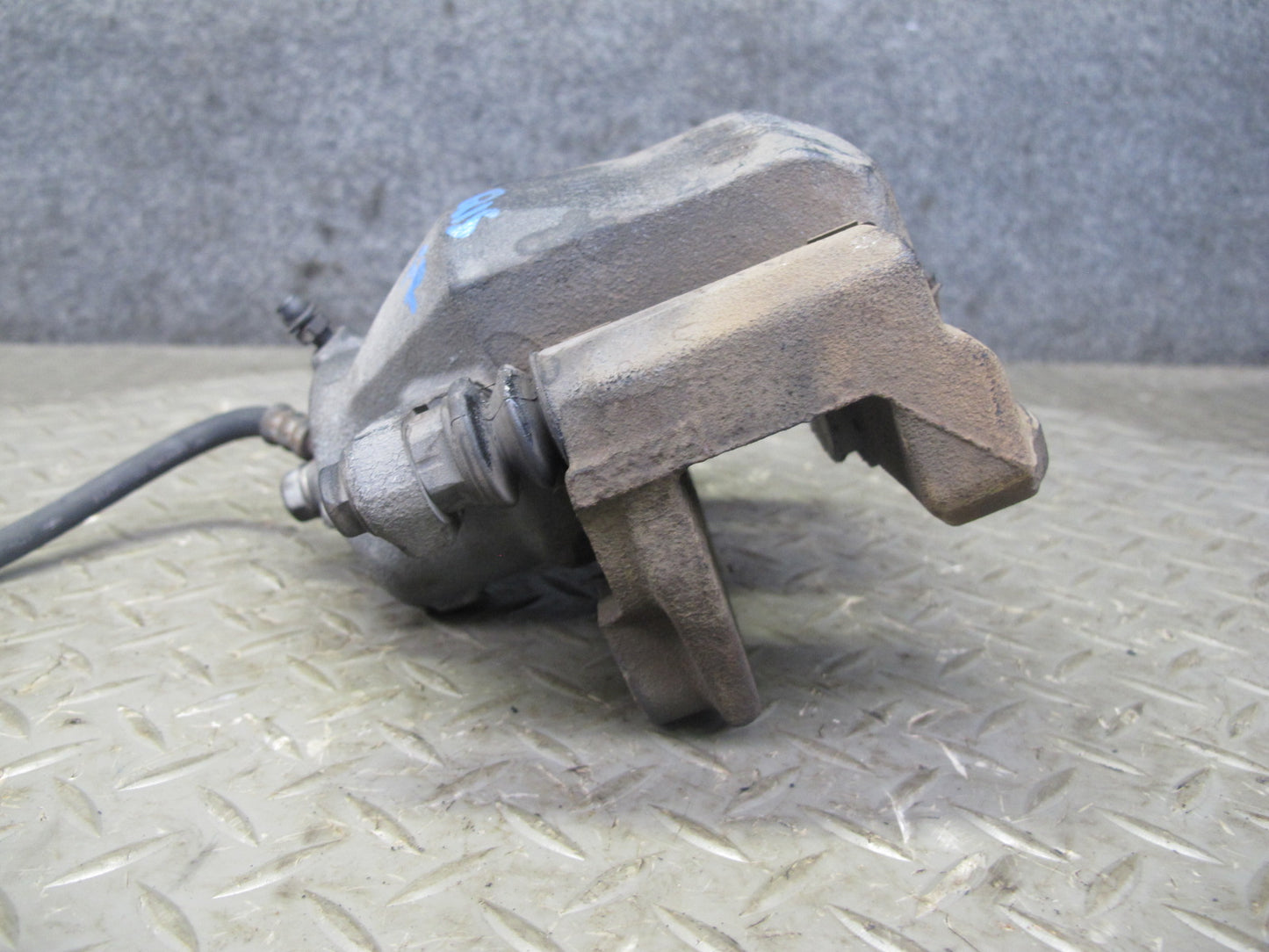 09-15 Lexus GSE20L IS250 RWD Set of 2 Front Left & Right Brake Caliper OEM