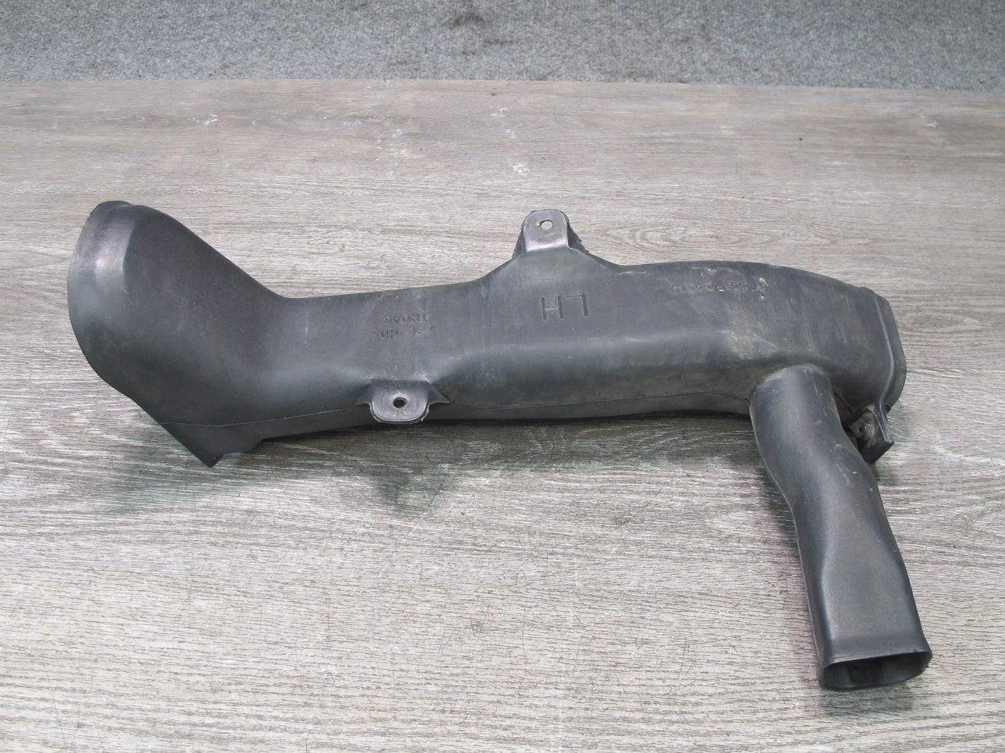 02-05 Lexus Z40 SC430 3UZFE Set of 2 Air Intake Duct Pipe Tube Guide OEM