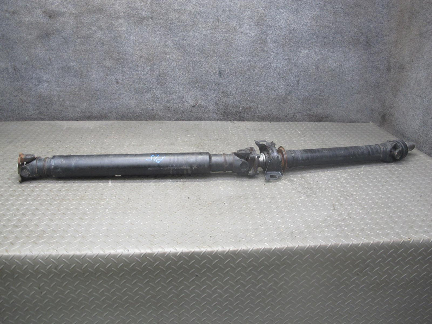06-13 Lexus IS250 RWD A/T Auto Transmission Rear Driveshaft Drive Shaft OEM