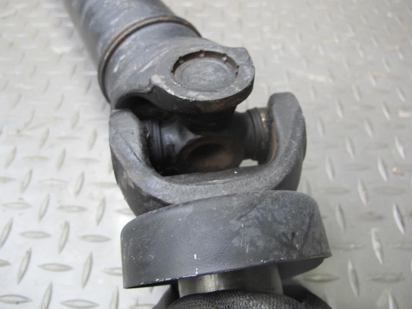06-13 Lexus IS250 RWD A/T Auto Transmission Rear Driveshaft Drive Shaft OEM