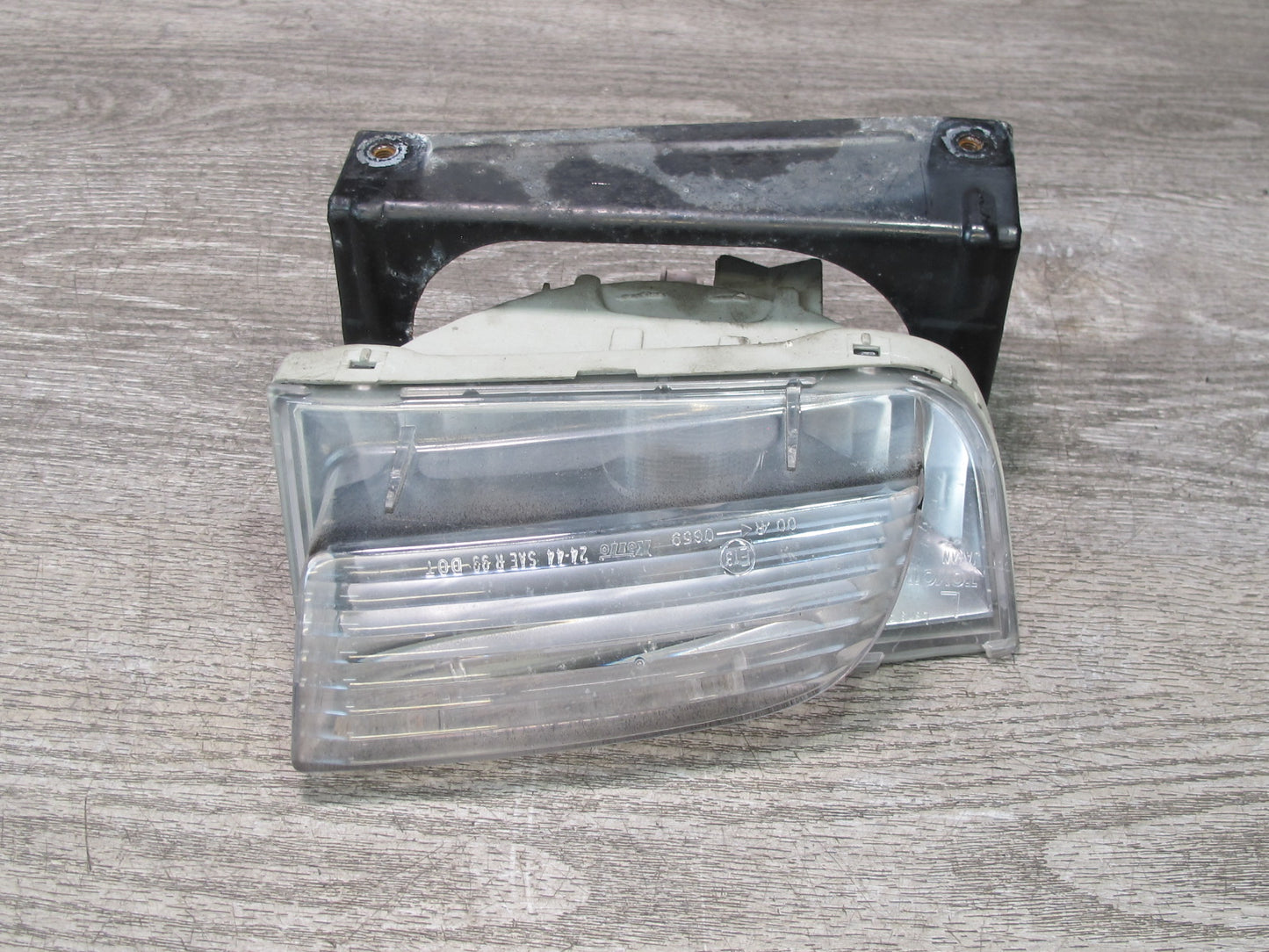 02-05 Lexus SC430 Set of 2 Rear Bumper Left & Right Backup Reverse Light OEM