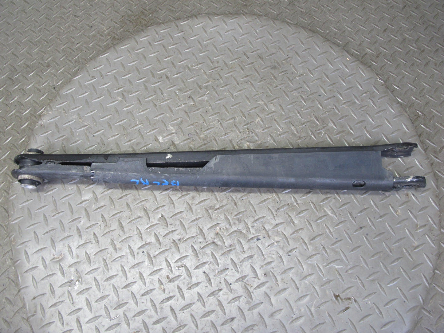 09-16 BMW E89 Z4 Set of 2 Rear Left Suspension Lower Control Arm OEM