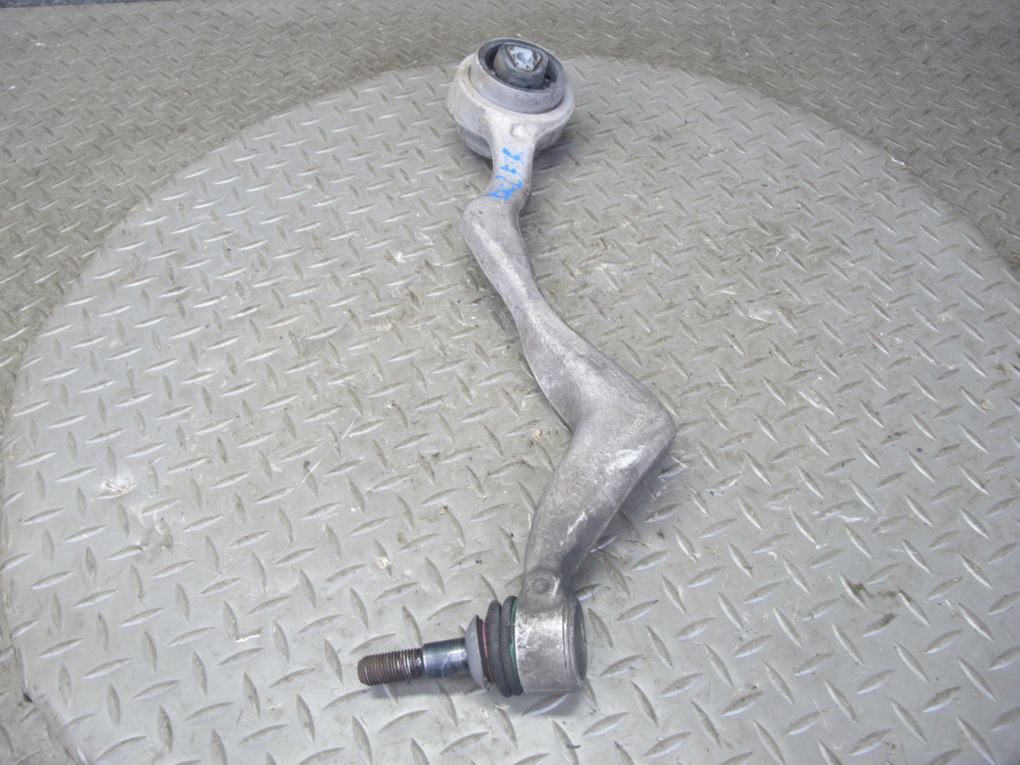 09-16 BMW E89 Z4 Set of 2 Front Right Suspension Control Arm OEM