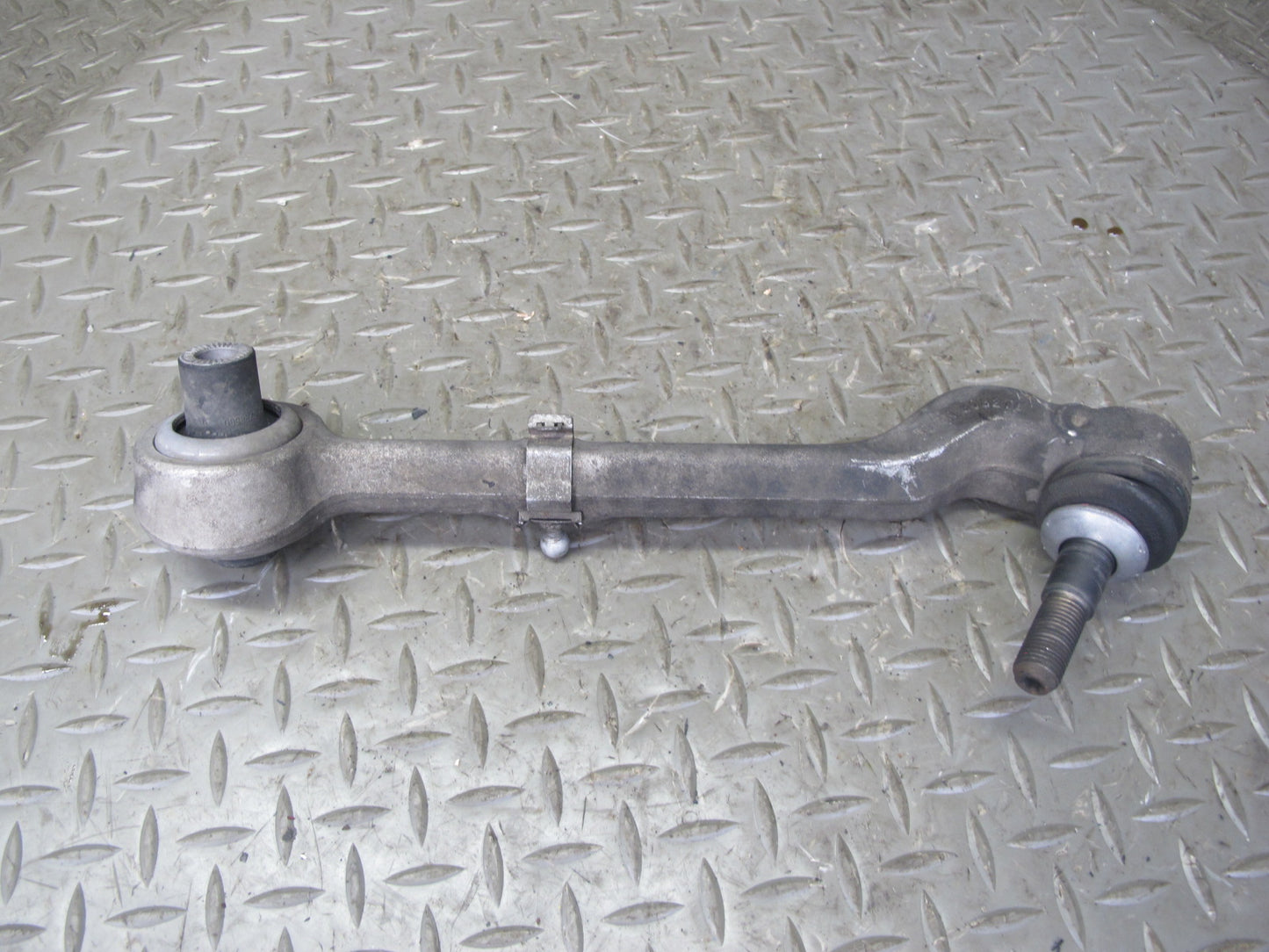 09-16 BMW E89 Z4 Set of 2 Front Right Suspension Control Arm OEM