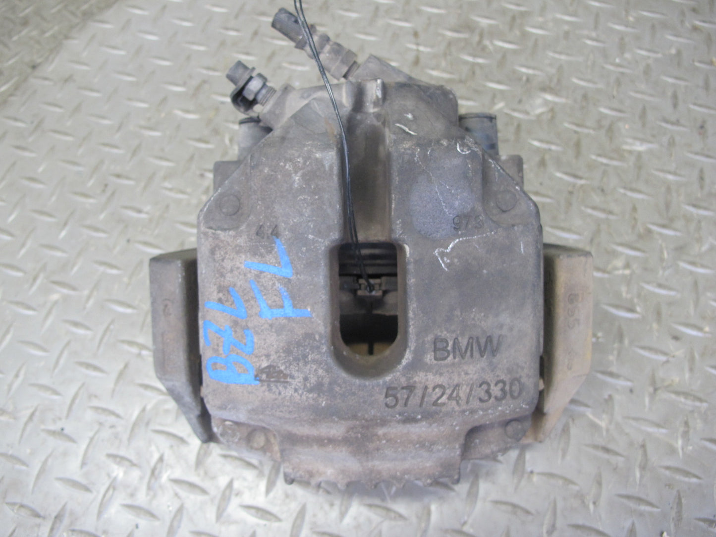 09-16 BMW E89 Z4 Set of 2 Front Left & Right Brake Caliper OEM