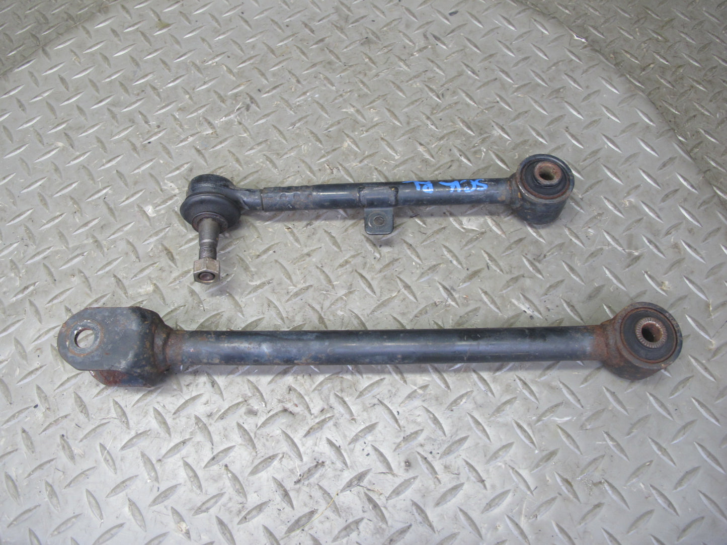 02-10 Lexus SC430 Set of 4 Rear Left Suspension Upper & Lower Control Arm OEM