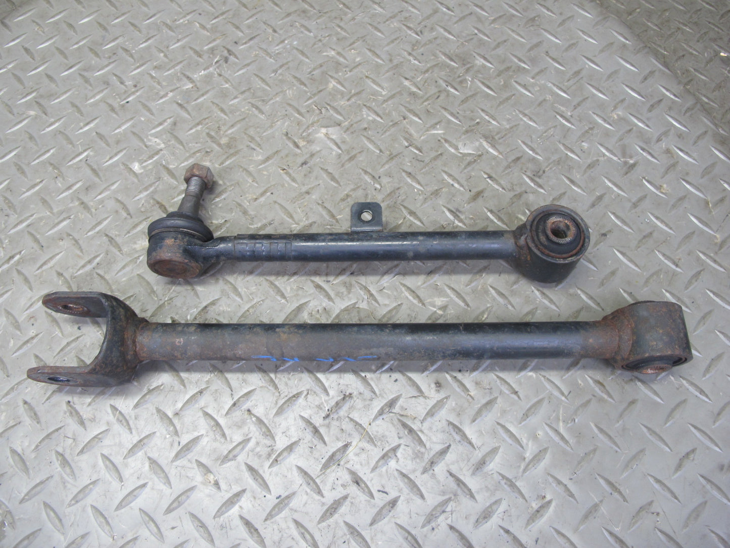 02-10 Lexus SC430 Set of 4 Rear Left Suspension Upper & Lower Control Arm OEM