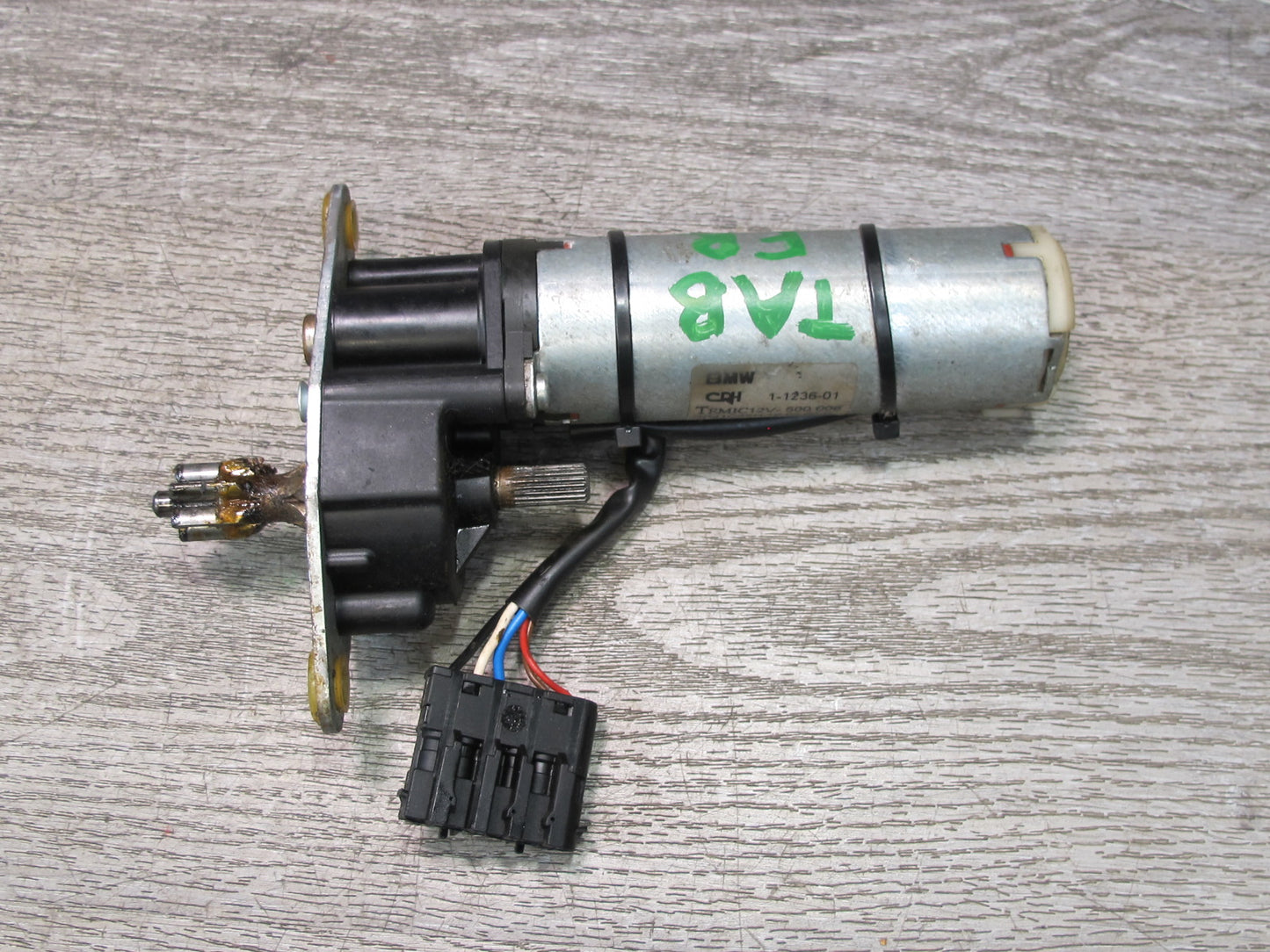 01-06 BMW E46 330ci Convertible Set of 5 Front Right Seat Adjust Motor OEM