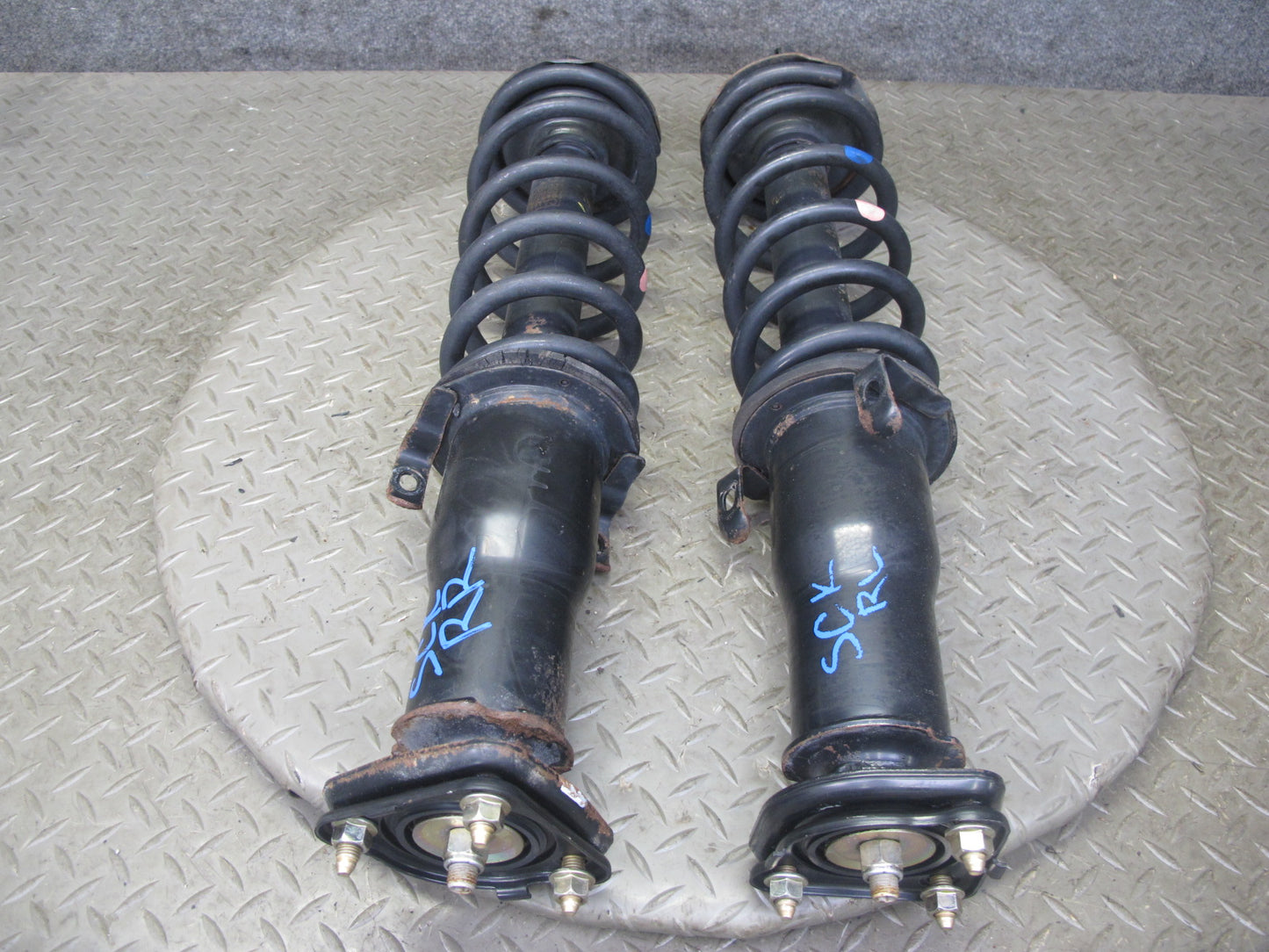 02-05 Lexus SC430 Set of 2 Rear Left & Right Suspension Strut Shock Absorber OEM