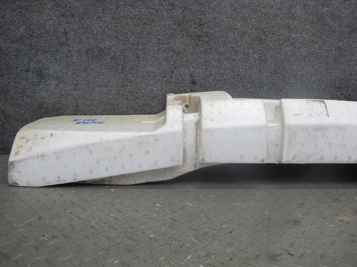 2011-2017 Infiniti QX56 QX80 Rear Bumper Cover Impact Energy Absorber Foam