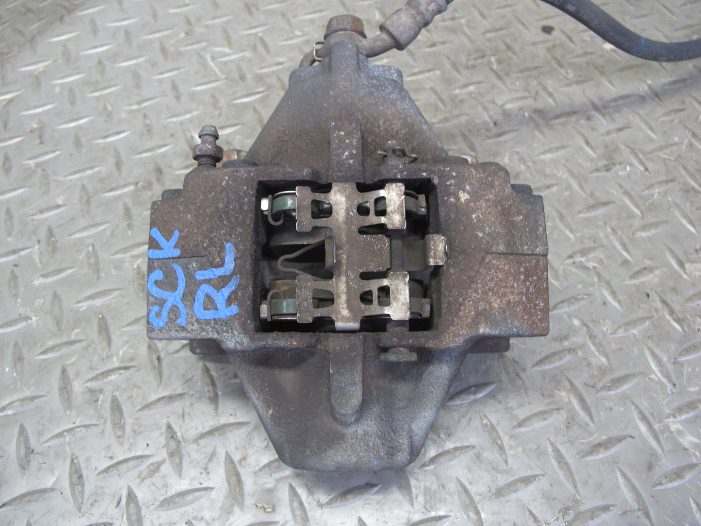02-10 Lexus Z40 SC430 Set of 2 Rear Left & Right Brake Caliper OEM