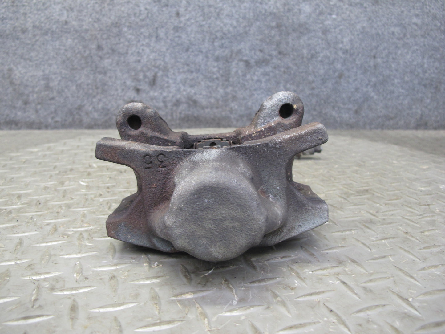 02-10 Lexus Z40 SC430 Set of 2 Rear Left & Right Brake Caliper OEM