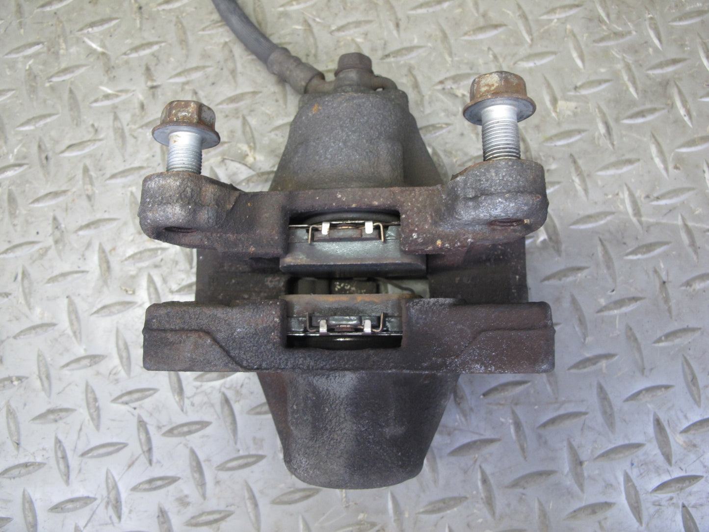 02-10 Lexus Z40 SC430 Set of 2 Rear Left & Right Brake Caliper OEM