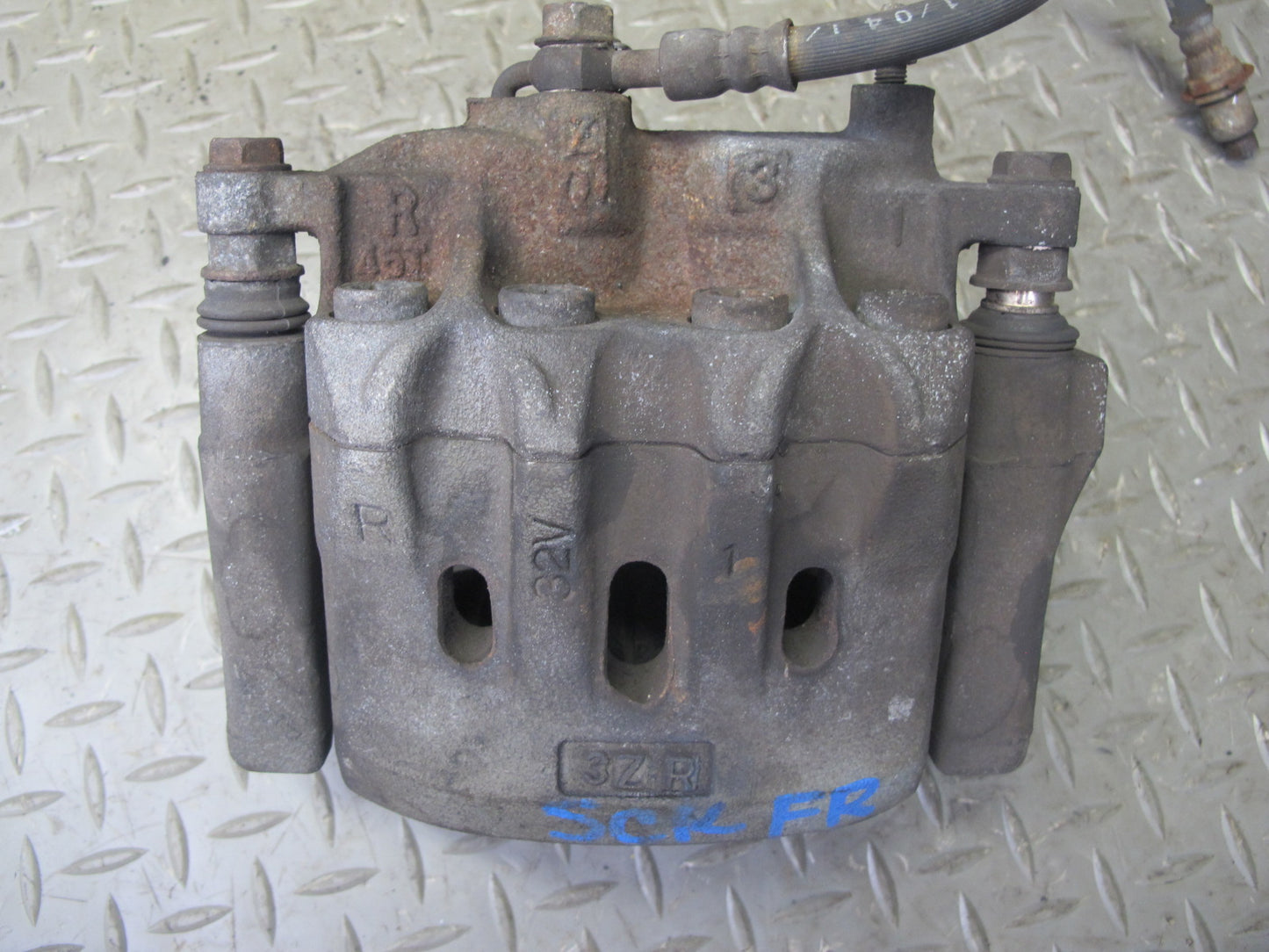 02-10 Lexus Z40 SC430 Set of 2 Front Left & Right Brake Caliper OEM