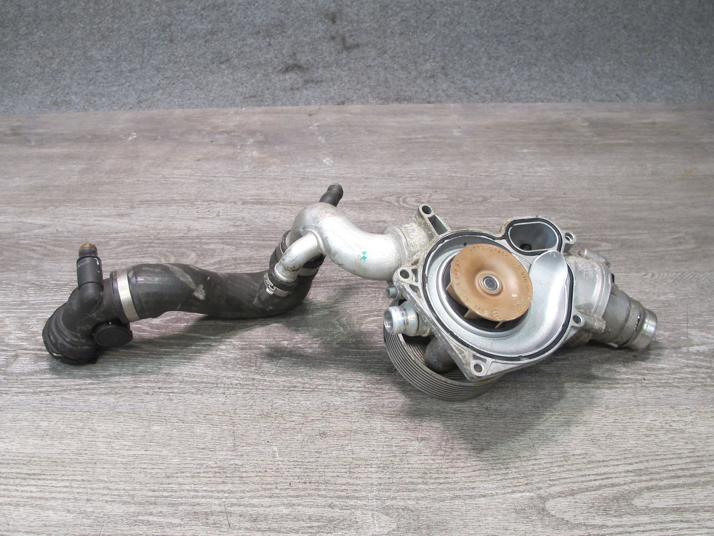 11-16 BMW F12 F10 550i N63 Engine Coolant Water Pump w Thermostat Housing OEM