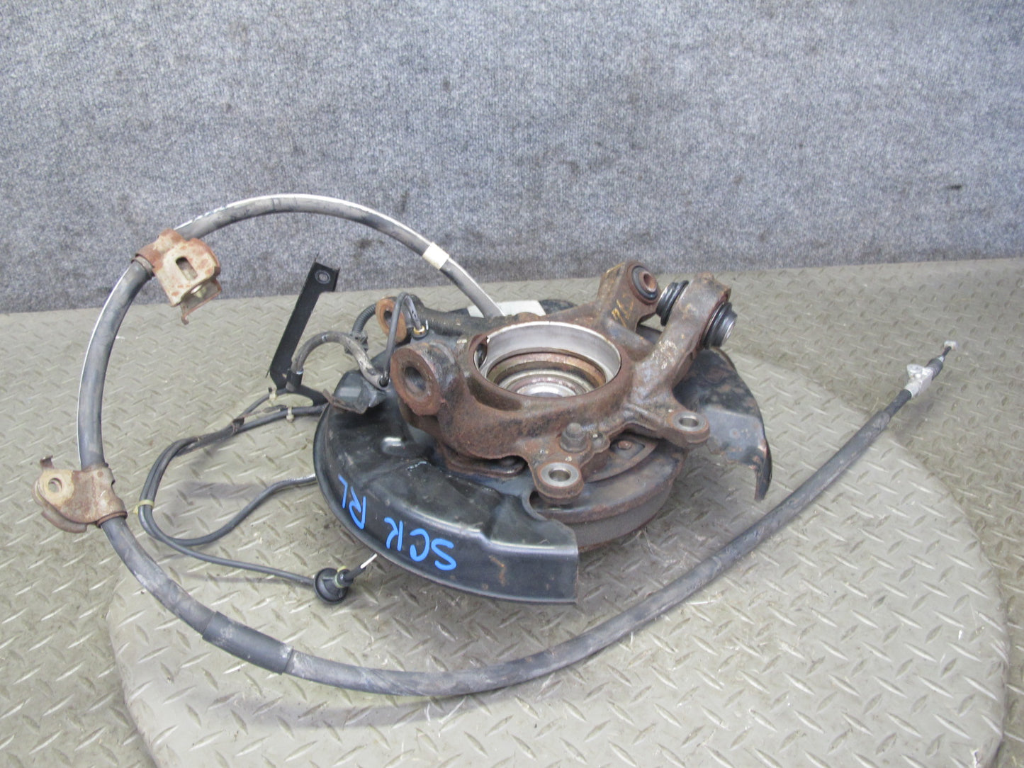 02-10 Lexus SC430 Rear Left Driver Side Spindle Knuckle Wheel Hub Bearing OEM