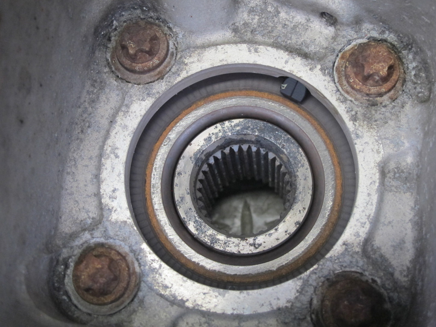 11-16 BMW F10 5-SERIES 550i AWD Rear Left Spindle Knuckle Wheel Hub Bearing OEM