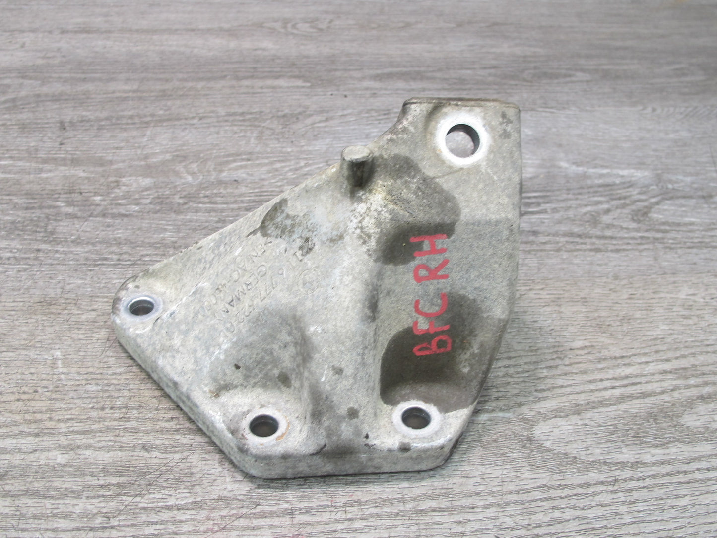 11-16 BMW F02 F12 F10 550I N63 AWD Left & Right Engine Mount Bracket Set OEM