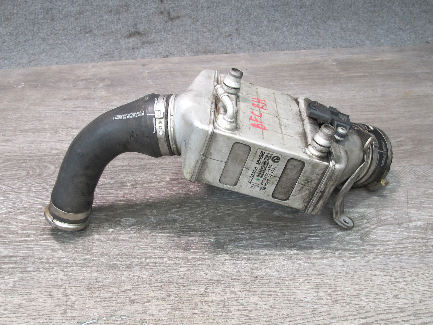 11-16 BMW F12 F13 F01 F10 550i N63 Left & Right Turbocharger Intercooler Set OEM